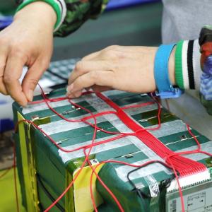 How to Clean Lithium Battery?